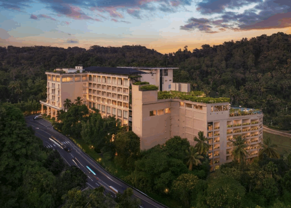 The Golden Crown Hotel