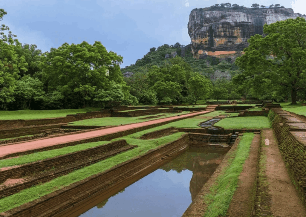 シーギリヤロックの水利システム