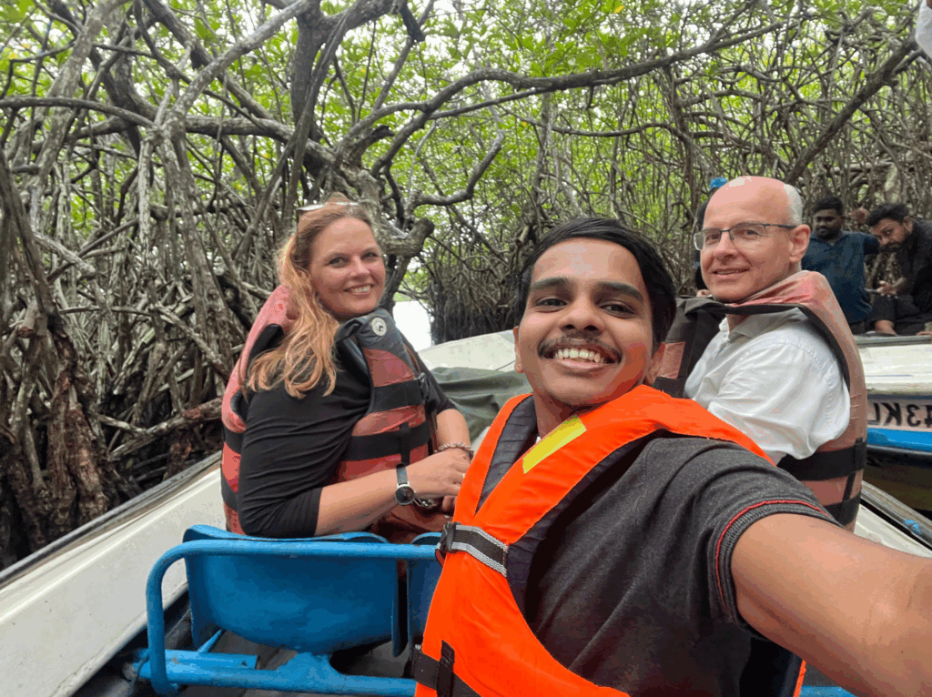 マッドゥ川ボートサファリ