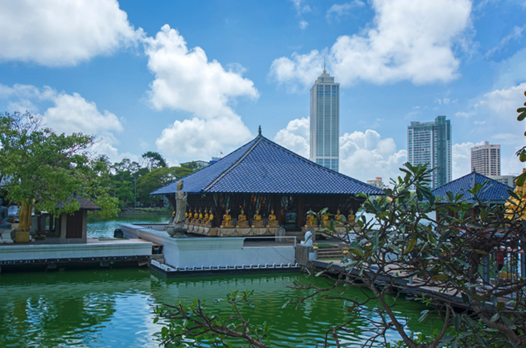 ガンガラーマ寺院