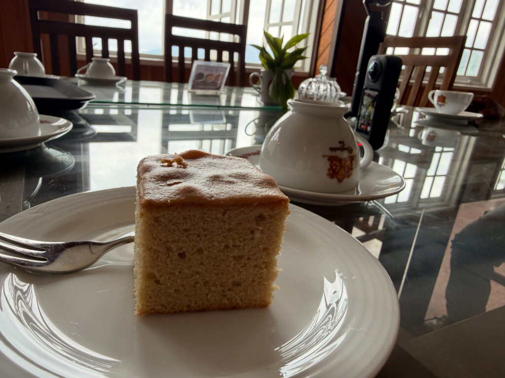 紅茶と合わせるケーキ（無料）