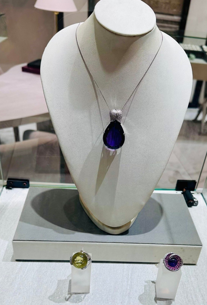 Upali Premadasa Gems