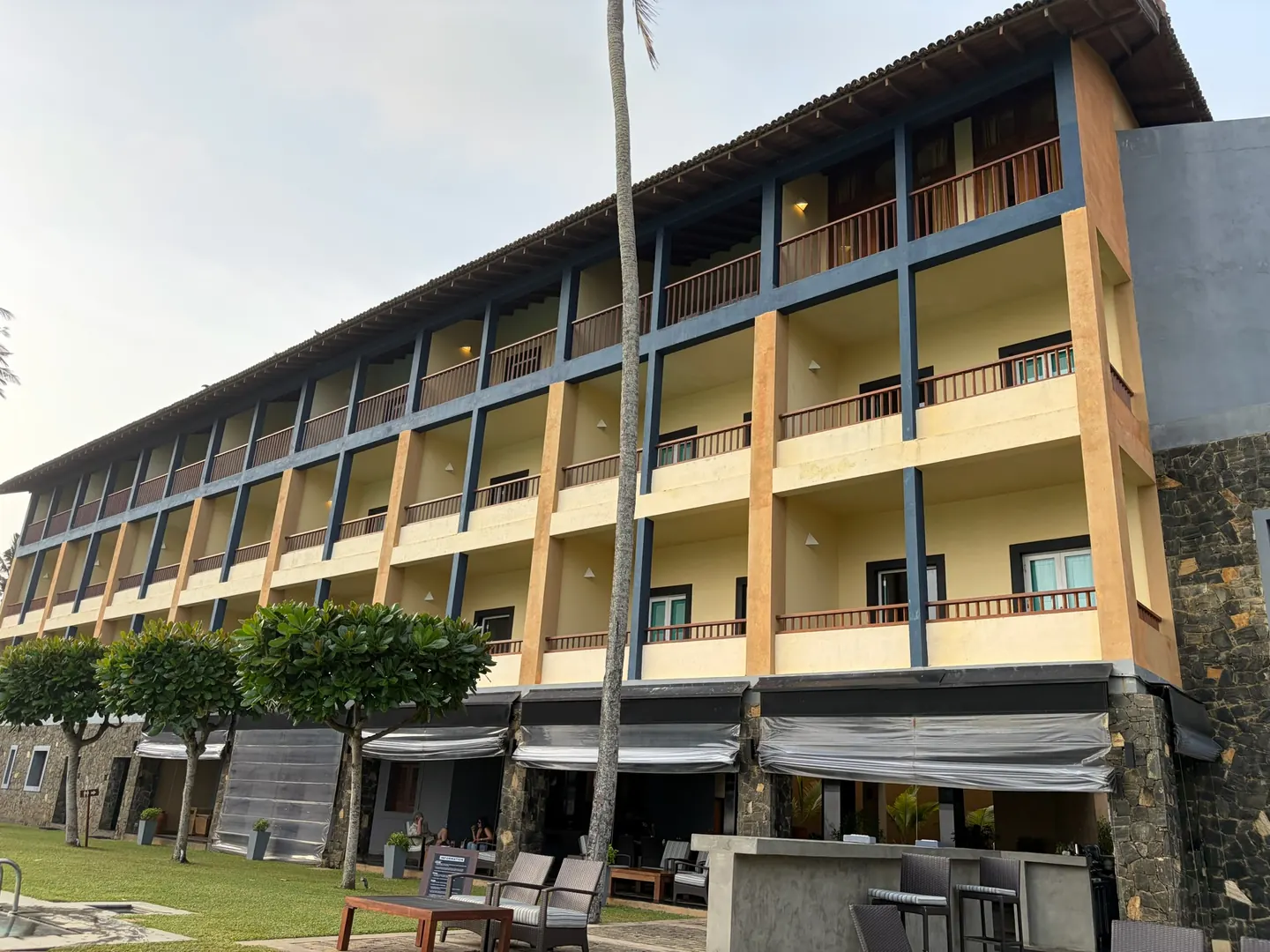 Geoffrey Bawa architecture and balconies at Jetwing Lighthouse