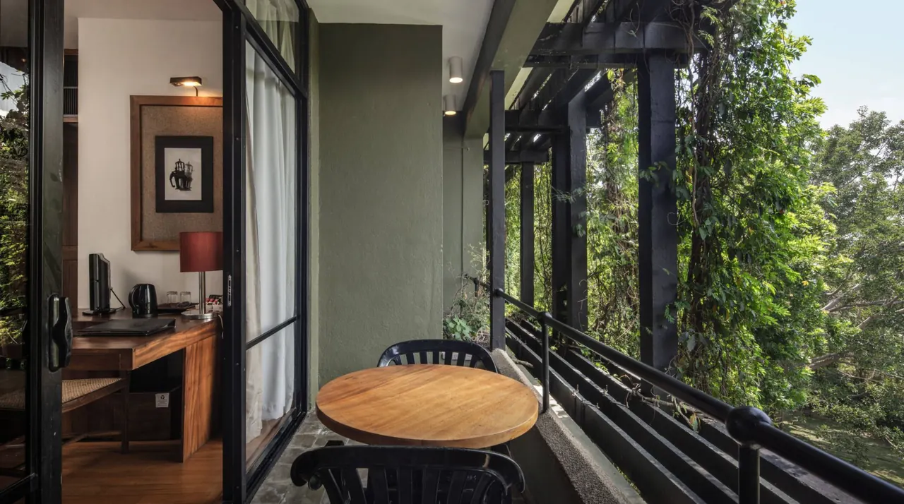 Superior balcony — Heritance Kandalama