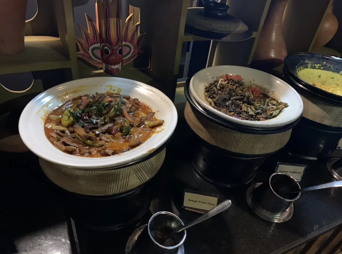 Dinner buffet — Heritance Kandalama
